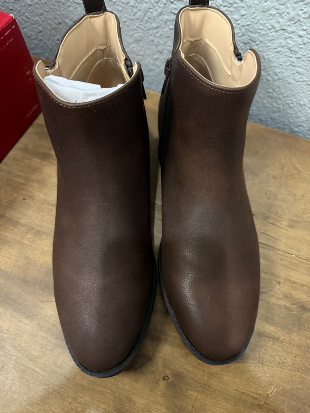 Journey Brown Ankle Boots with Side Zip size 6.5 Wide - Picture 4 of 7